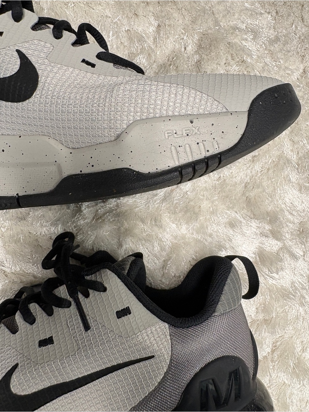 Nike Men’s Air Max Alpha Trainer 5 Light Gray & Black Athletic Sneakers - Picture 6 of 10